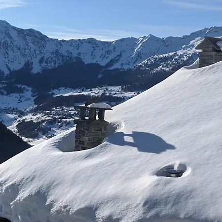 Rifugio Vieux Crest 3*