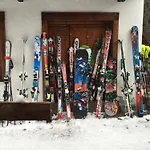Rifugio Vieux Crest Hotel Champoluc