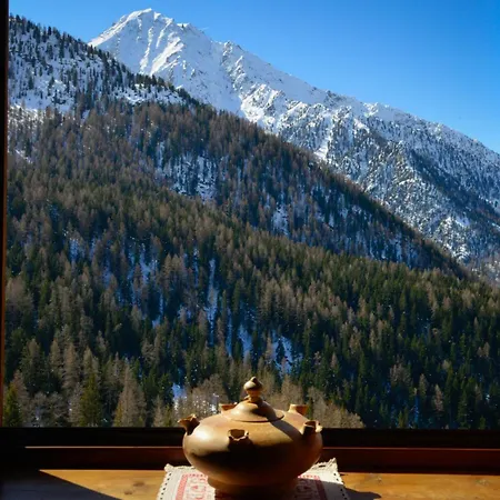 Rifugio Vieux Crest 3*