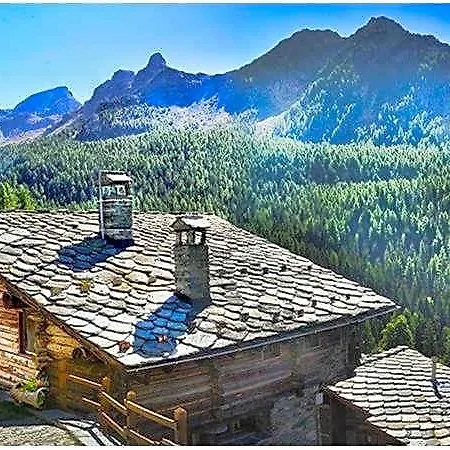 Rifugio Vieux Crest Hotel 3*