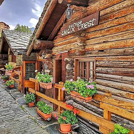 Rifugio Vieux Crest 3*