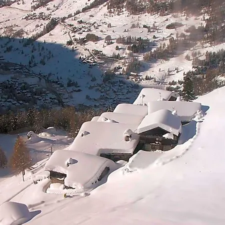 Rifugio Vieux Crest Hotel