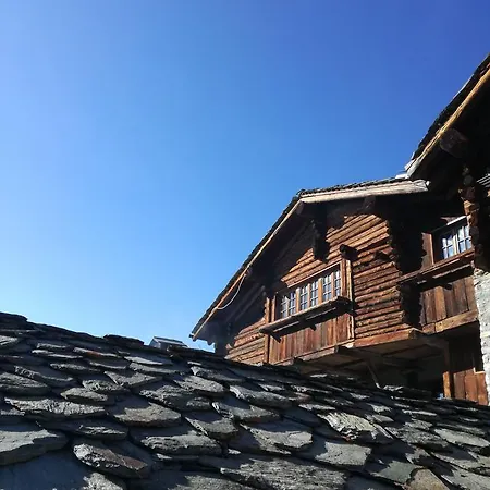 Rifugio Vieux Crest Otel