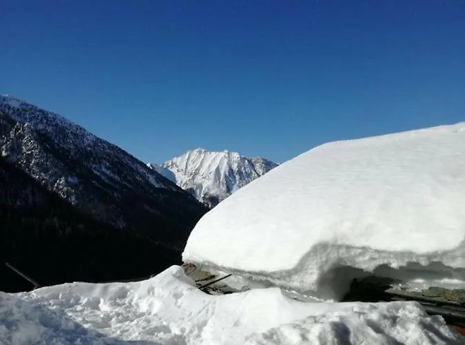 Rifugio Vieux Crest Champoluc