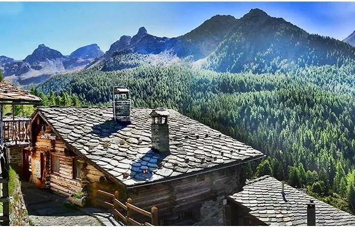 Rifugio Vieux Crest Szálloda Champoluc